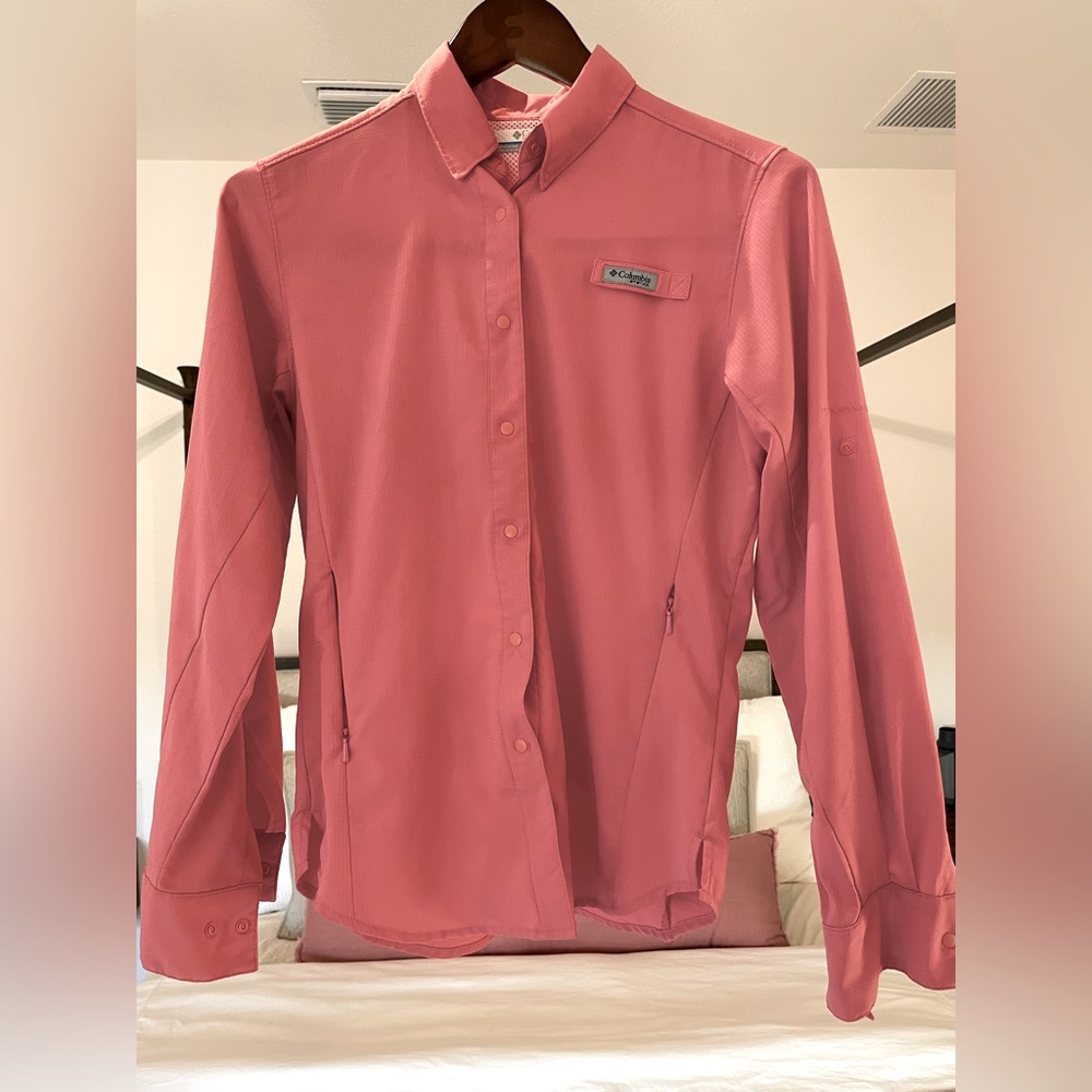 Columbia Long Sleeve Button Down